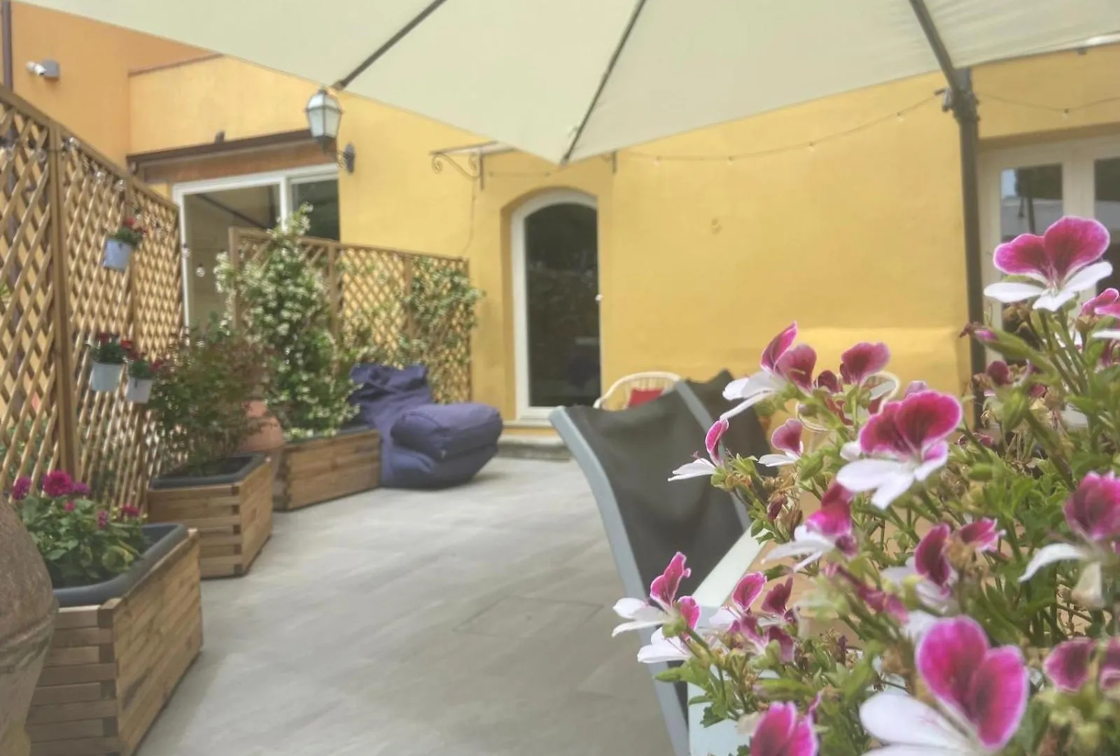 Il Portico Di Margherita Firenze Italien